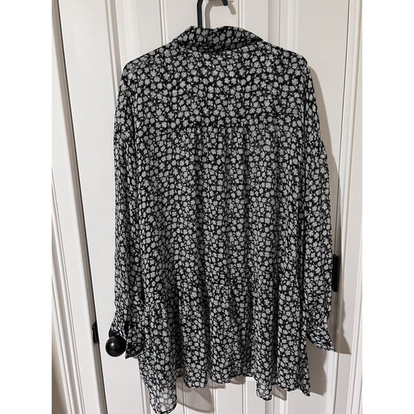 H&M Women’s Chiffon Blouse long sleeve floral black Relaxed-fit Yoke at back EUC - Picture 11 of 13